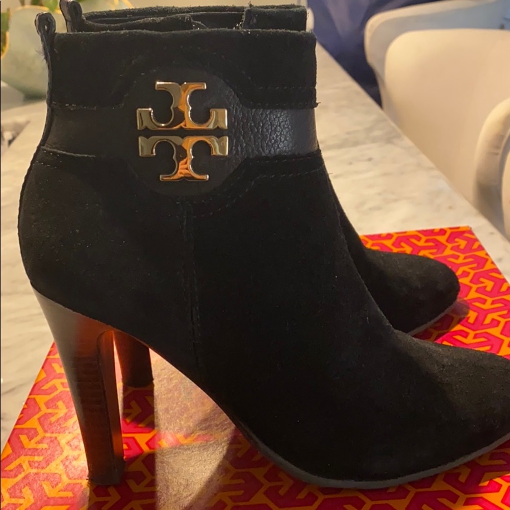 Tory Burch black suede Alaina bootie NIB size 6